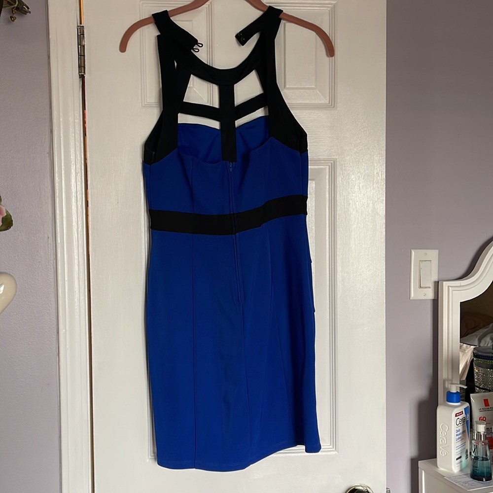 Bodycon dress - Picture 2 of 2